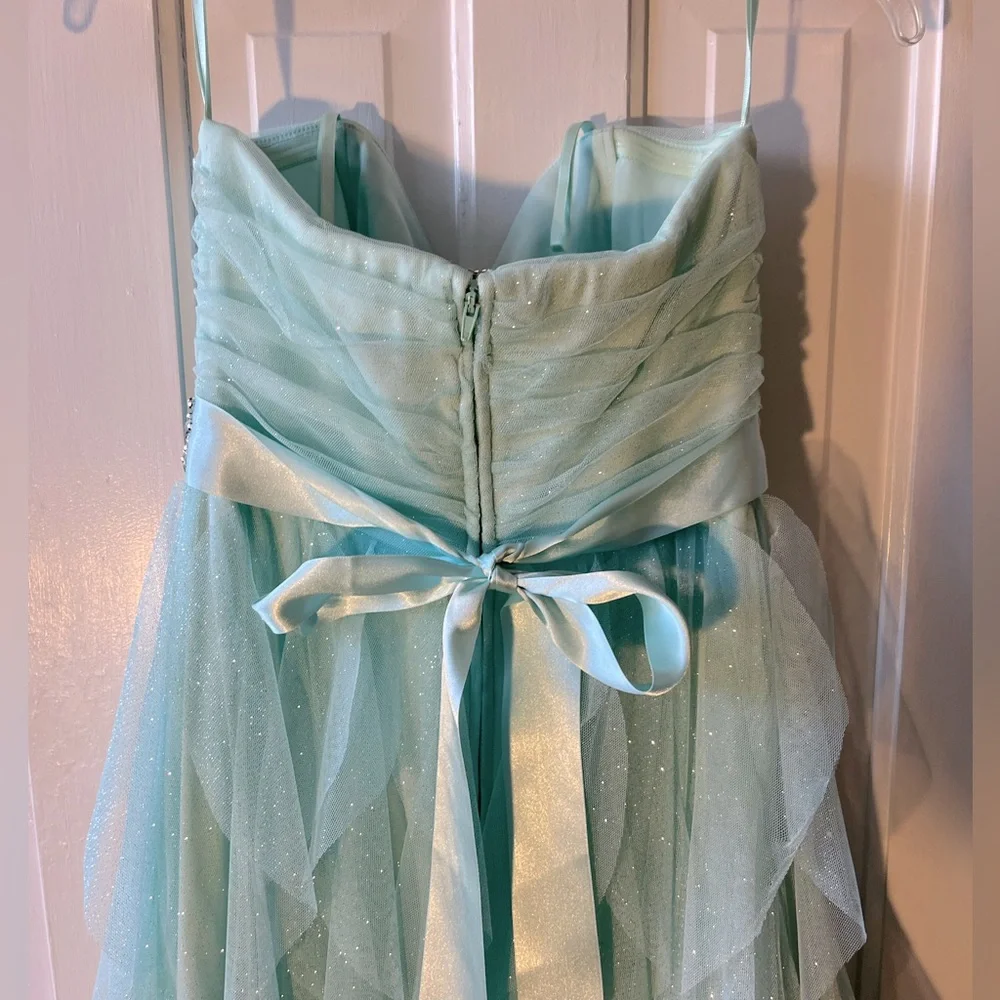 PRICE DROP!🌸 Mint Green Prom dress by (Nights by teeze me), Size 3 in Juniors. - Picture 9 of 9
